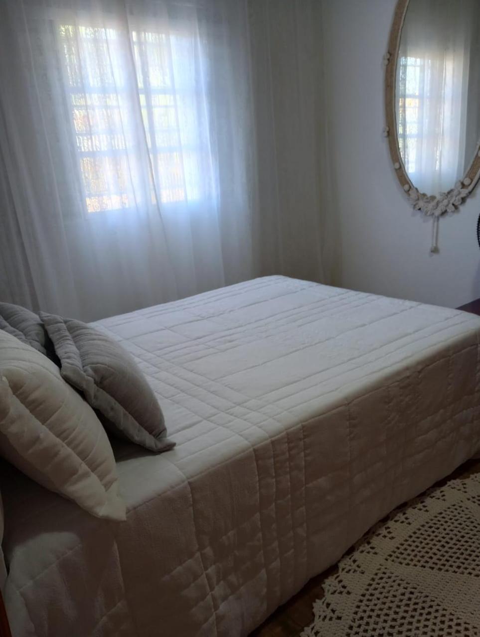 Simples E Confortavel Casa de hóspedes Londrina